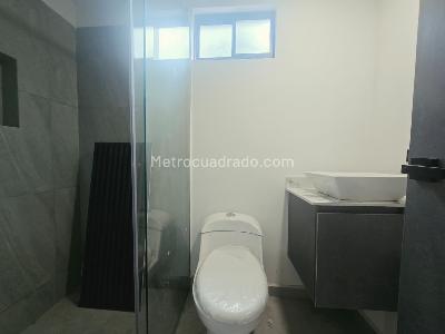 Apartamento de 1 alcoba en venta en Laureles, Medellín, 40 m² · foto 15 de 15