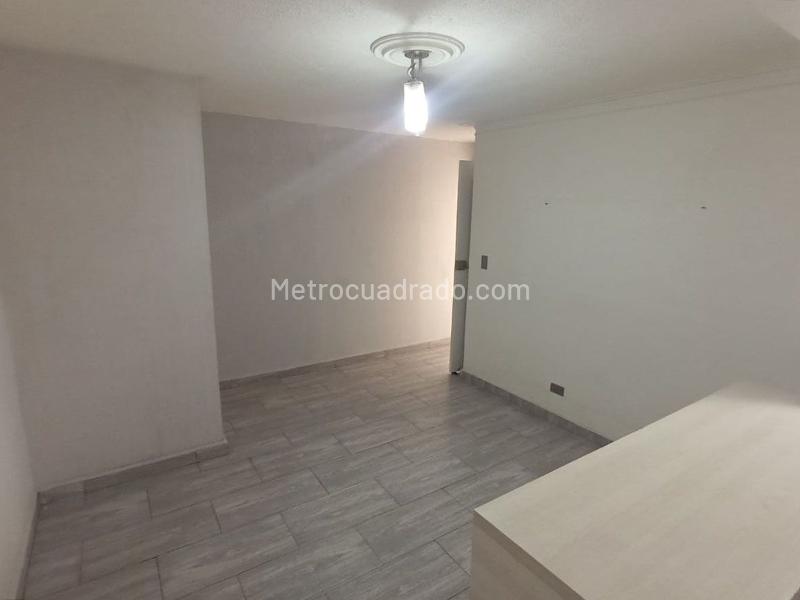 1BR Apartment in LAURELES (60 m²)