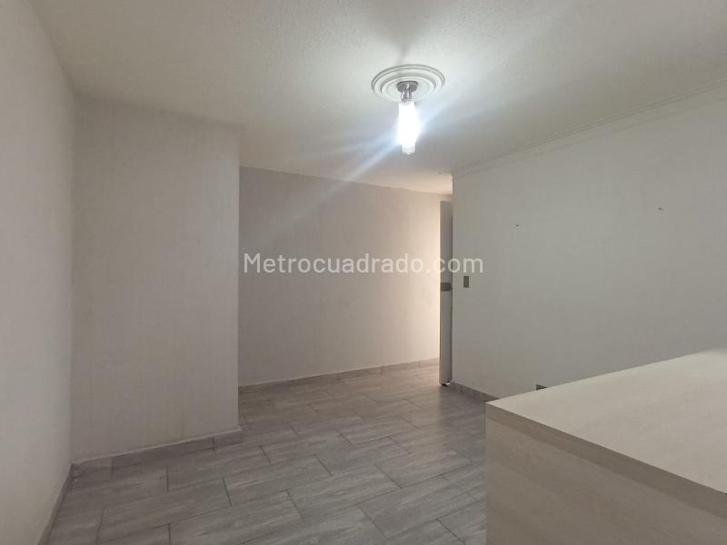 1BR Apartment in LAURELES (60 m²) - 2