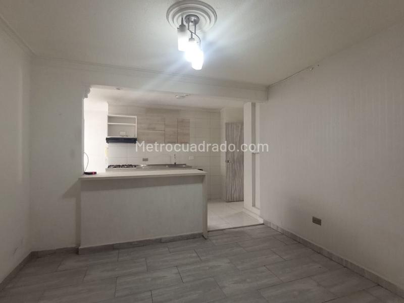 1BR Apartment in LAURELES (60 m²) - 3