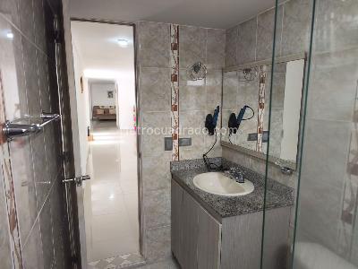 Apartamento de 4 alcobas en venta en Laureles, Medellín, 158 m² · foto 17 de 18