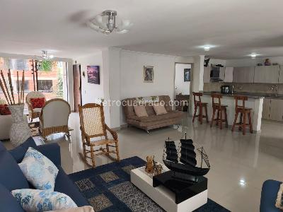 Apartamento de 4 alcobas en venta en Laureles, Medellín, 158 m² · foto 4 de 18