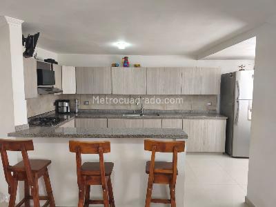 Apartamento de 4 alcobas en venta en Laureles, Medellín, 158 m² · foto 6 de 18