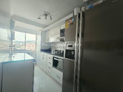 Apartamento en venta en Belen, Medellín · foto 7 de 18