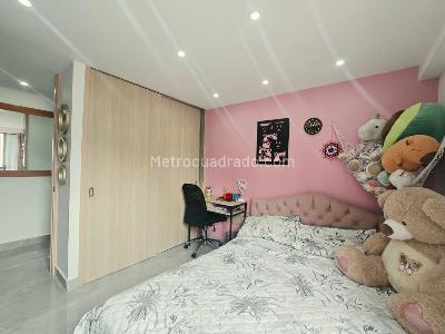 Apartamento de 4 alcobas en venta en Belen, Medellín, 95 m² · foto 11 de 20