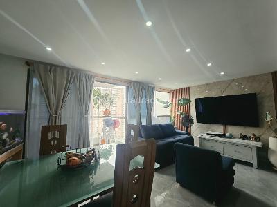 Apartamento de 4 alcobas en venta en Belen, Medellín, 95 m² · foto 2 de 20