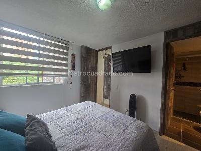 Apartamento de 3 alcobas en venta en Itagüí, Itagüí, 70 m² · foto 10 de 17