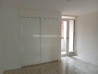 Apartamento en venta en Laureles, Medellín · foto 11 de 16