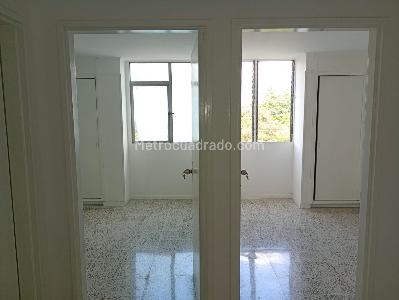 Apartamento en venta en Laureles, Medellín · foto 14 de 16