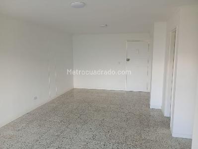 Apartamento en venta en Laureles, Medellín · foto 2 de 16