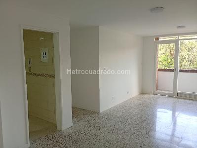 Apartamento en venta en Laureles, Medellín · foto 5 de 16
