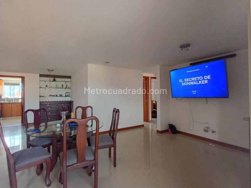 3BR Apartment in LAURELES (100 m²) - 3