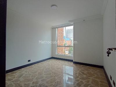 Apartamento de 3 alcobas en arriendo en Laureles, Medellín, 85 m² · foto 12 de 18