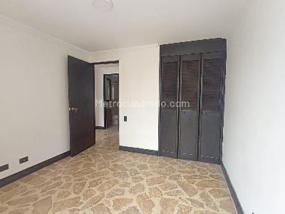 Apartamento de 3 alcobas en arriendo en Laureles, Medellín, 85 m² · foto 14 de 18