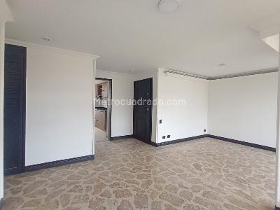Apartamento de 3 alcobas en arriendo en Laureles, Medellín, 85 m² · foto 4 de 18