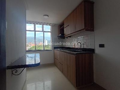 Apartamento de 3 alcobas en arriendo en Laureles, Medellín, 85 m² · foto 6 de 18