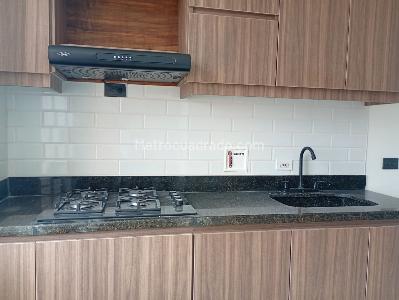 Apartamento de 3 alcobas en arriendo en Laureles, Medellín, 85 m² · foto 7 de 18