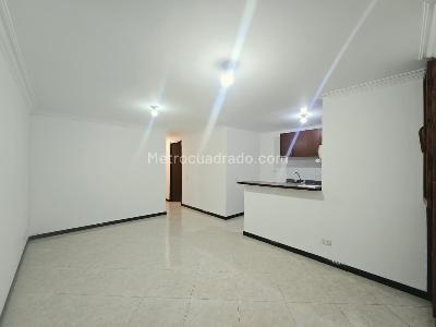 Apartamento en venta en Belen, Medellín · foto 2 de 19