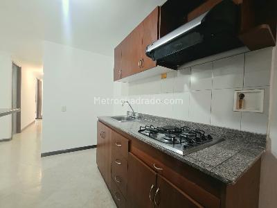 Apartamento en venta en Belen, Medellín · foto 8 de 19