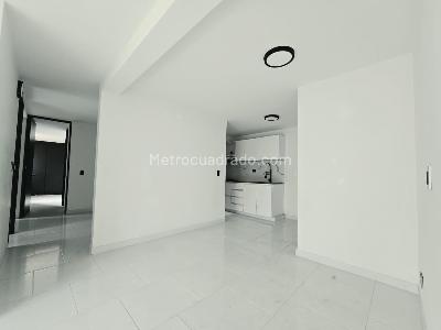 Apartamento de 3 alcobas en venta en Belen, Medellín, 82 m² · foto 5 de 18