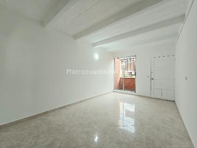 Apartamento en venta en Itagui, Itagüí · foto 5 de 17