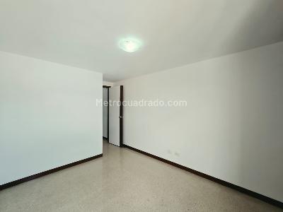 Apartamento en venta en Laureles, Medellín · foto 14 de 18
