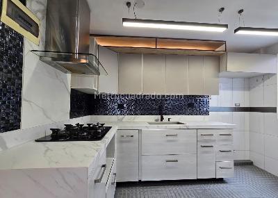 Apartamento de 3 alcobas en venta en Belen, Medellín, 84 m² · foto 6 de 17