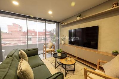 Apartamento de 3 alcobas en venta en Laureles, Medellín, 104 m² · foto 2 de 19