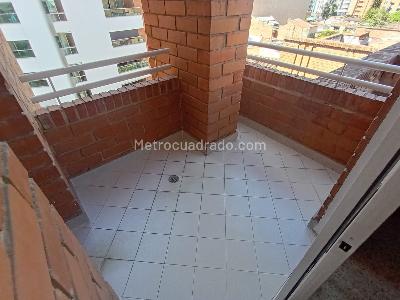 Apartamento de 3 alcobas en venta en Laureles, Medellín, 118 m² · foto 18 de 19