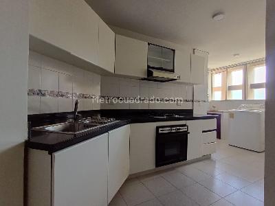 Apartamento de 3 alcobas en venta en Laureles, Medellín, 118 m² · foto 6 de 19