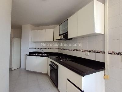 Apartamento de 3 alcobas en venta en Laureles, Medellín, 118 m² · foto 7 de 19
