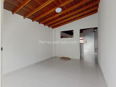 Apartamento de 4 alcobas en arriendo en Laureles, Medellín, 120 m² · foto 2 de 18