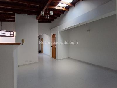 Apartamento de 4 alcobas en arriendo en Laureles, Medellín, 120 m² · foto 3 de 18