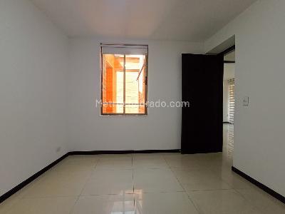 Apartamento de 3 alcobas en arriendo en Laureles, Medellín, 110 m² · foto 12 de 19