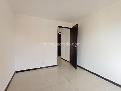 Apartamento de 3 alcobas en arriendo en Laureles, Medellín, 110 m² · foto 14 de 19