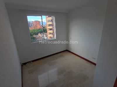 Apartamento en arriendo en Laureles, Medellín · foto 13 de 20
