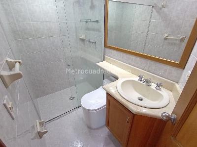 Apartamento en arriendo en Laureles, Medellín · foto 17 de 20