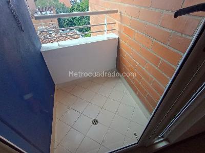 Apartamento en arriendo en Laureles, Medellín · foto 20 de 20