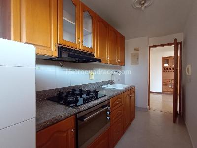 Apartamento en arriendo en Laureles, Medellín · foto 7 de 20