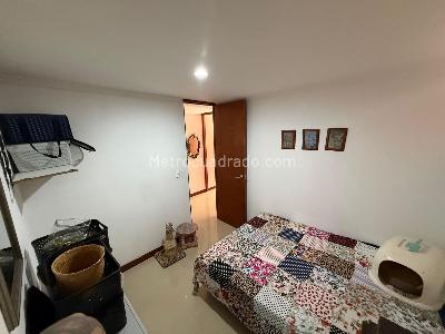 Apartamento en venta en Laureles, Medellín · foto 14 de 19