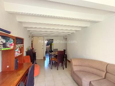 Apartamento en venta en San Javier, Medellín · foto 3 de 19