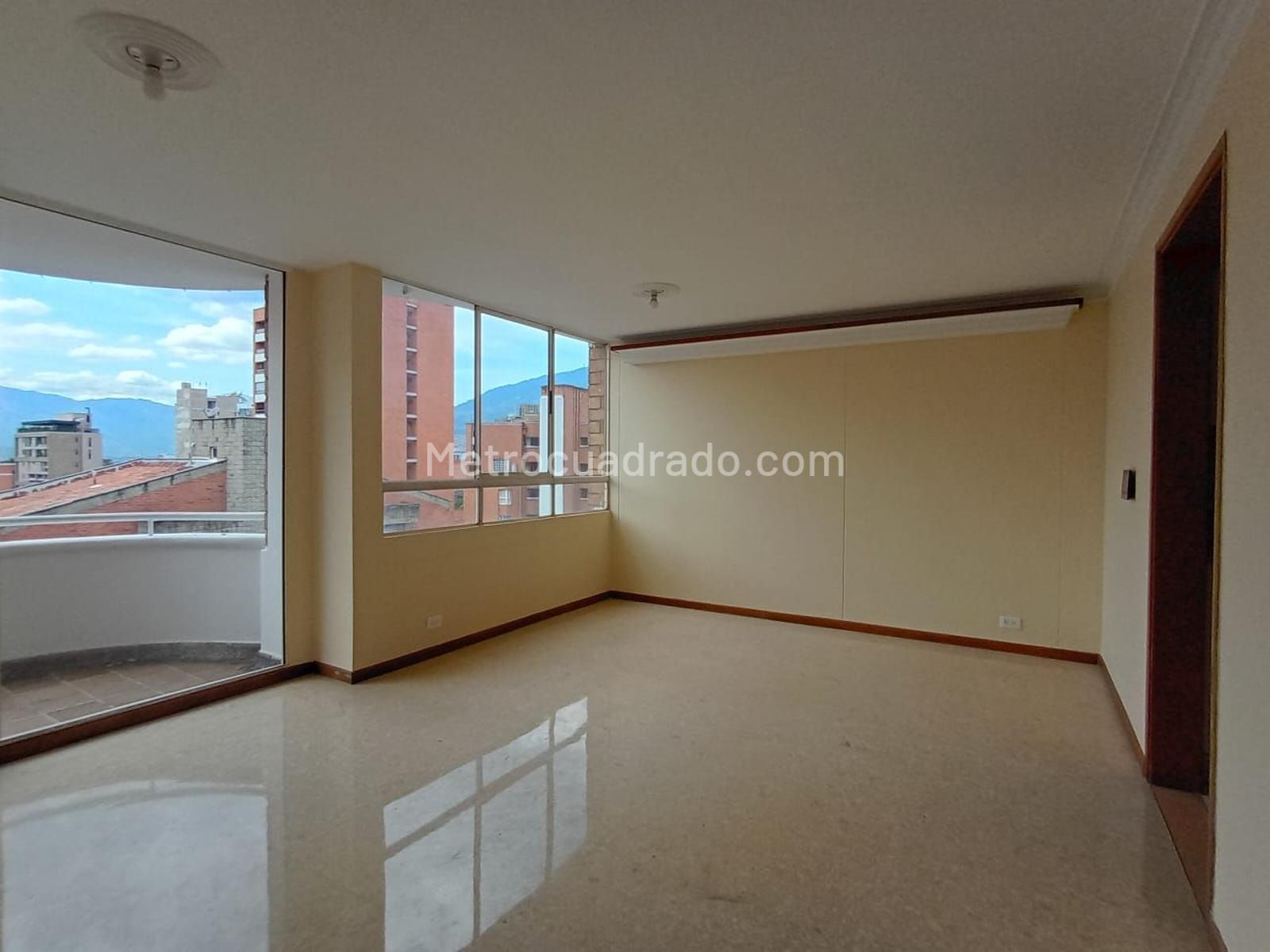 Apartamento de 3 habitaciones en arriendo en Laureles, Medellín — imagen 1 de 20