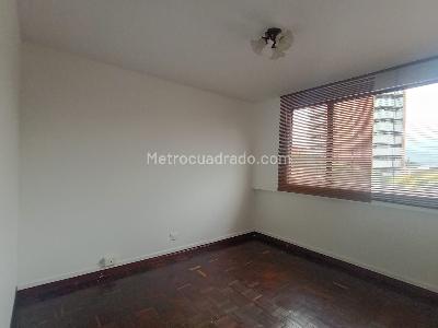 Apartamento de 3 alcobas en venta en Laureles, Medellín, 149 m² · foto 15 de 20