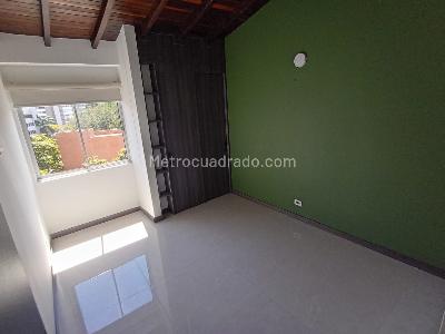 Apartamento de 4 alcobas en venta en Laureles, Medellín, 137 m² · foto 14 de 19
