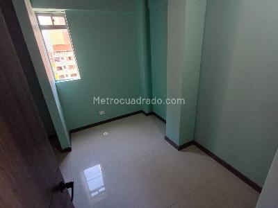 Apartamento de 4 alcobas en venta en Laureles, Medellín, 137 m² · foto 15 de 19