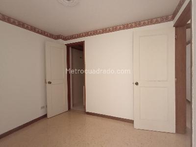 Apartamento en venta en Laureles, Medellín · foto 11 de 17