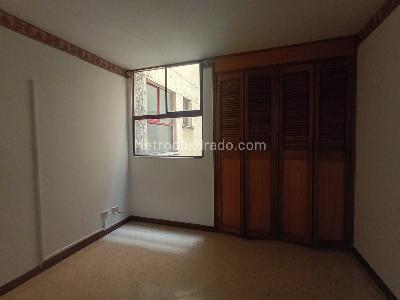 Apartamento en venta en Laureles, Medellín · foto 12 de 17