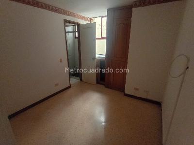 Apartamento en venta en Laureles, Medellín · foto 13 de 17