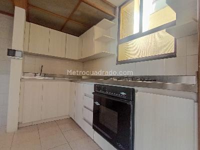 Apartamento en venta en Laureles, Medellín · foto 6 de 17