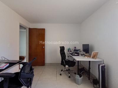 Apartamento de 3 alcobas en venta en Laureles, Medellín, 147 m² · foto 12 de 20